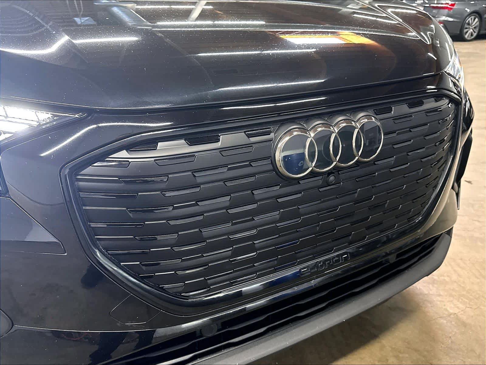 Used 2024 Audi Q4 e-tron Prestige w/ Black Optic Package AWD/4WD image 32