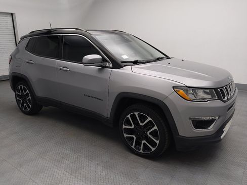 Used 2018 Jeep Compass Limited w/ Navigation Group FWD image 11
