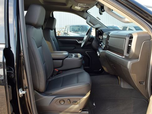 Used 2026 GMC Sierra 1500 SLT AWD/4WD image 21