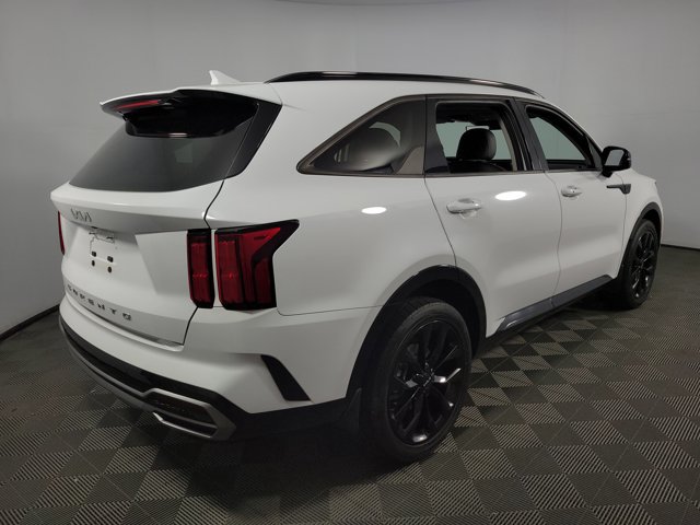Used 2022 Kia Sorento SX FWD image 7