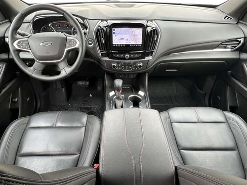 Certified 2023 Chevrolet Traverse RS w/ LPO, Floor Liner Package image 13