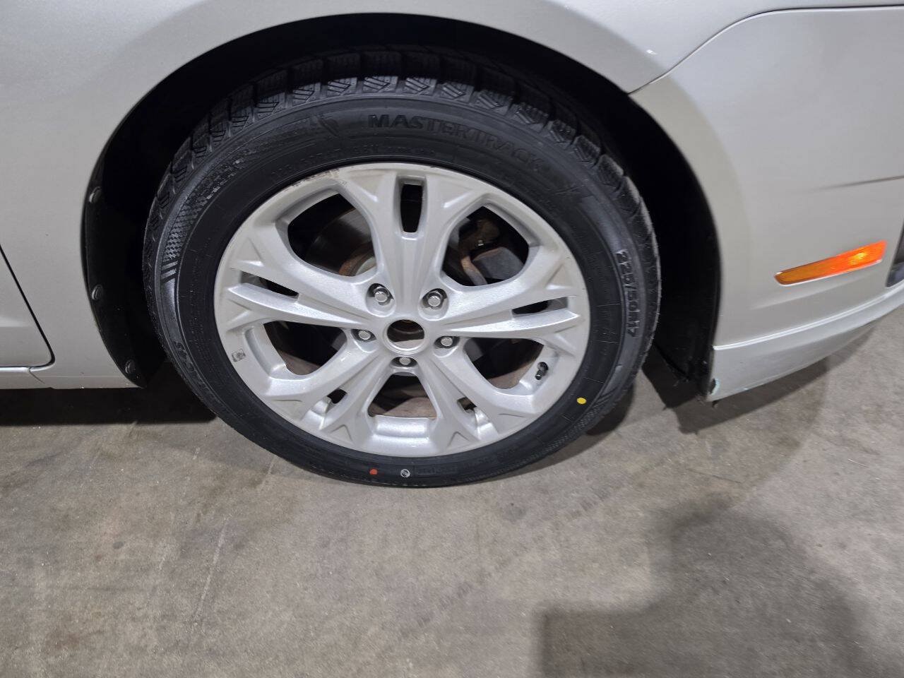 Used 2012 Ford Fusion SE FWD image 22
