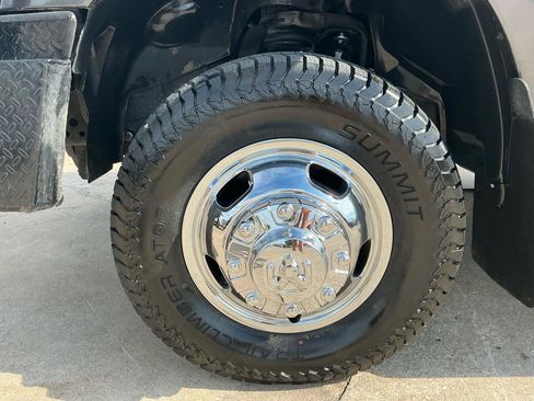 Used 2022 RAM 3500 Tradesman AWD/4WD image 12