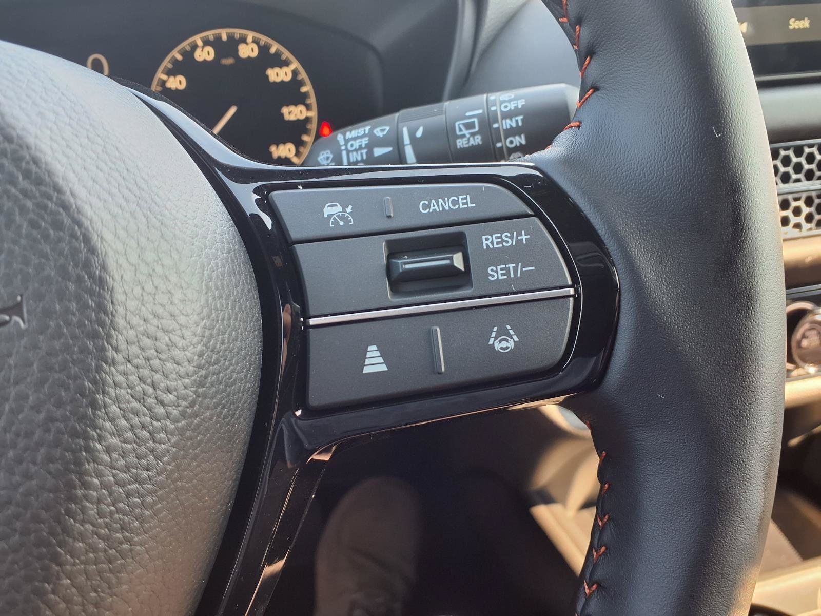 Used 2027 Honda HR-V Sport image 16