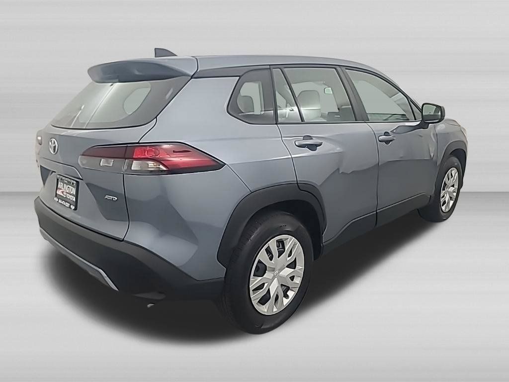 Used 2026 Toyota Corolla Cross L AWD/4WD image 4