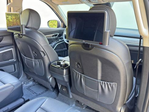 Used 2022 Kia Telluride EX w/ EX Premium Package AWD/4WD image 34