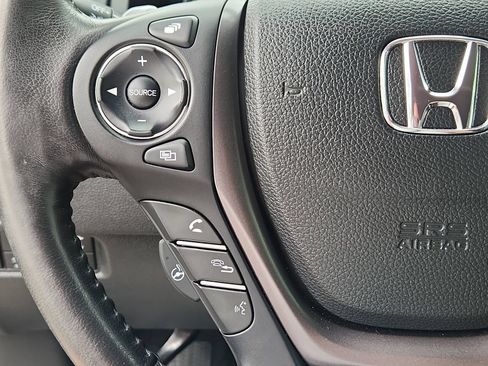 Used 2023 Honda Ridgeline RTL-E image 19