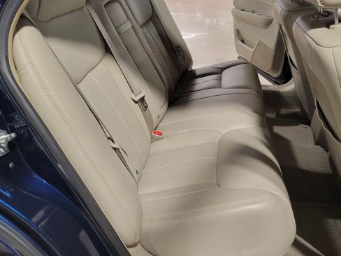 Used 2008 Cadillac DTS FWD image 21