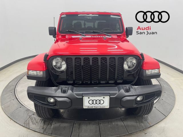 Used 2022 Jeep Gladiator Sport AWD/4WD image 2