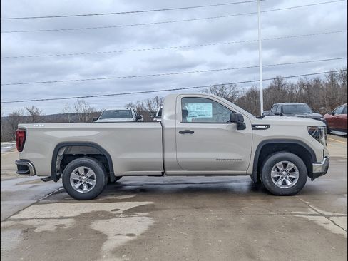 New 2026 GMC Sierra 1500 Pro w/ Pro Value Package AWD/4WD image 6