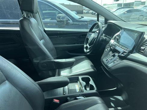 Used 2019 Honda Odyssey EX-L image 7
