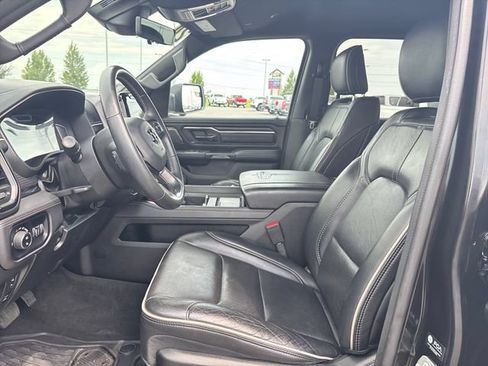 Used 2024 RAM 1500 Limited AWD/4WD image 10
