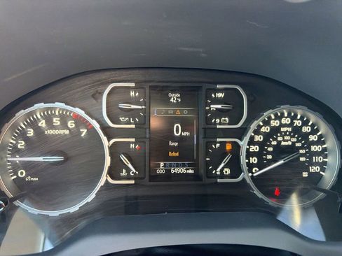 Used 2020 Toyota Tundra SR5 image 10