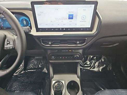 New 2025 Ford Bronco Sport Heritage w/ Convenience Package image 19