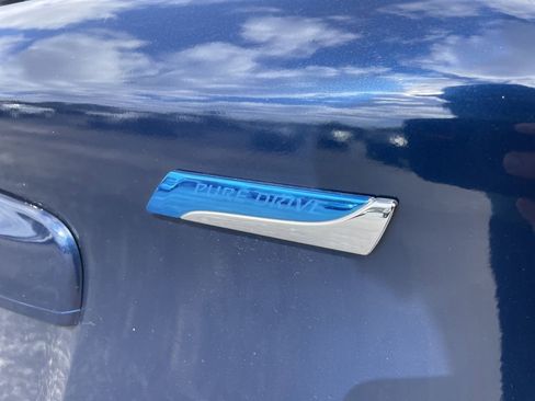 Used 2014 Nissan Versa S image 3