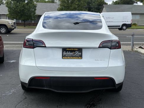 Used 2020 Tesla Model Y Long Range AWD/4WD image 20