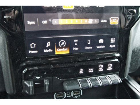 Used 2024 RAM 1500 Laramie image 27