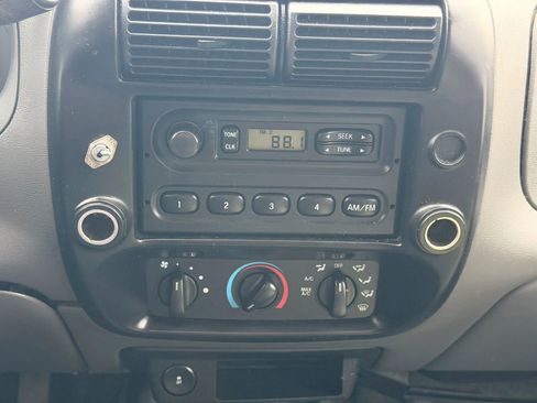 Used 2011 Ford Ranger XL RWD image 31