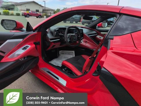 Used 2023 Chevrolet Corvette Stingray Premium Cpe w/ Z51 Performance Package RWD image 9