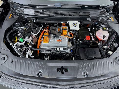 Used 2024 Chevrolet Equinox EV LT image 31