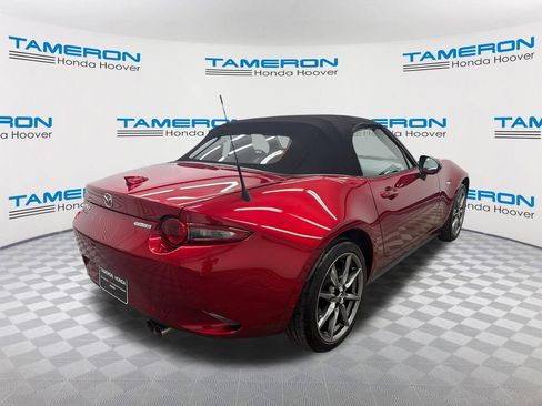 Used 2021 MAZDA MX-5 Miata Grand Touring RWD image 5