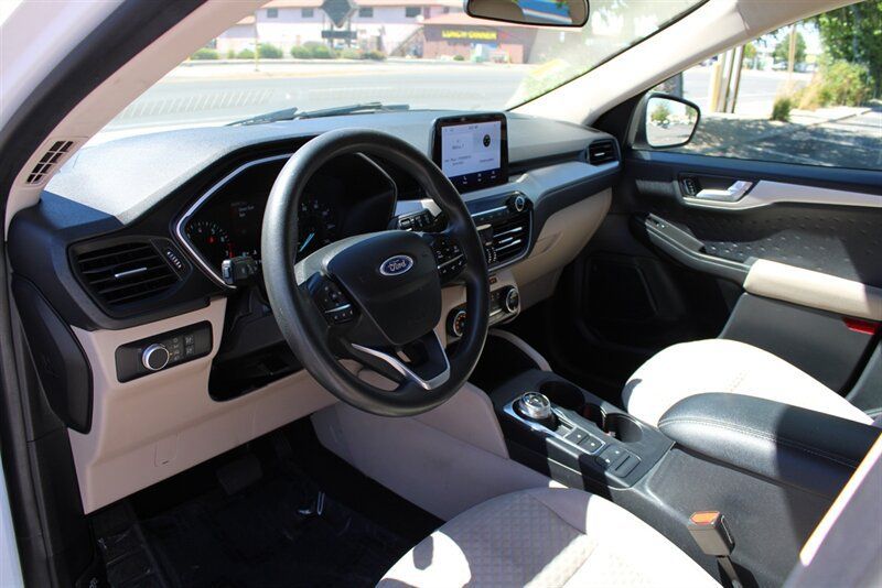 Used 2020 Ford Escape SE AWD/4WD image 12