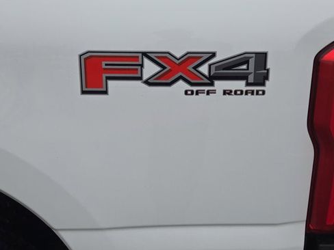 Used 2024 Ford F250 XLT w/ FX4 Off-Road Package image 14