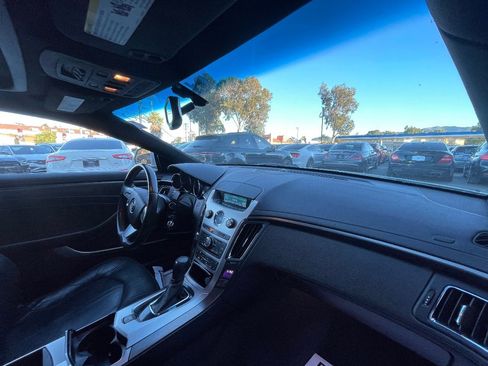 Used 2011 Cadillac CTS Performance image 12