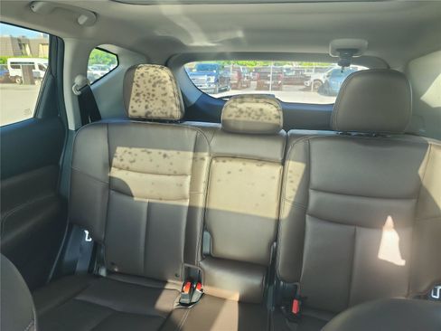 Used 2017 Nissan Murano Platinum w/ Platinum Technology Package FWD image 14