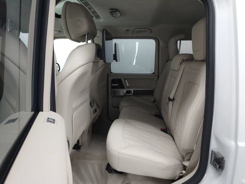 Used 2025 Mercedes-Benz G 580 image 28