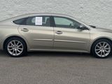 Used 2015 Toyota Avalon Limited image 2