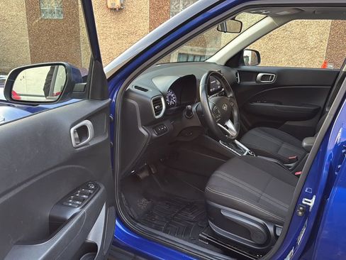 Used 2020 Hyundai Venue SEL w/ Convenience Package image 23