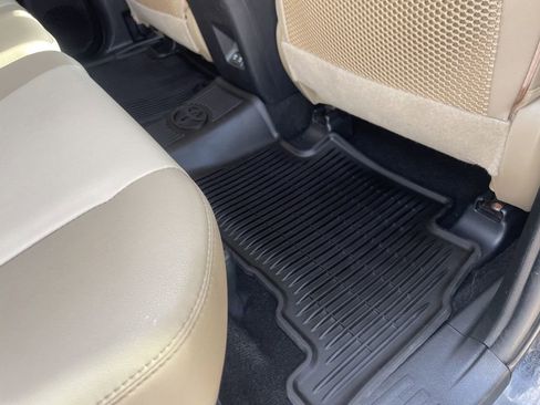 Used 2022 Toyota 4Runner SR5 Premium w/ Moonroof Package image 27