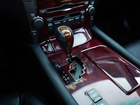 Used 2008 Lexus LS 460 RWD image 48
