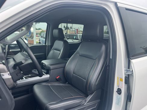 Used 2024 Ford F250 Lariat w/ Lariat Ultimate Package AWD/4WD image 16