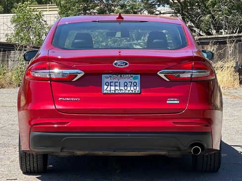 Certified 2020 Ford Fusion SEL FWD image 5