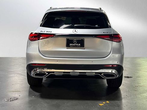 New 2025 Mercedes-Benz GLC 300 4MATIC image 7