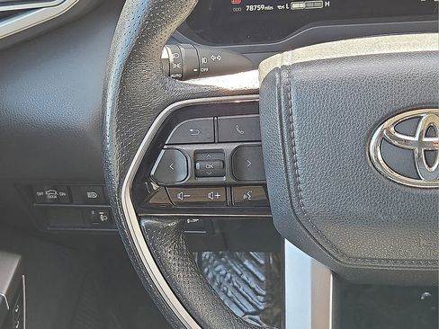 Used 2023 Toyota Sequoia Limited w/ Tow Technology Package AWD/4WD image 21