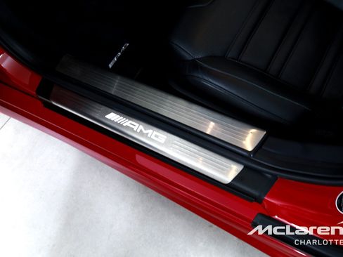 Used 2016 Mercedes-Benz SL 63 AMG image 17