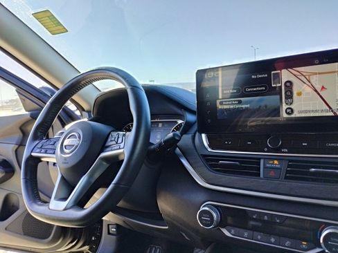 Used 2023 Nissan Altima 2.5 SL image 15