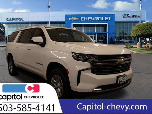 Used 2023 Chevrolet Suburban LT image 1