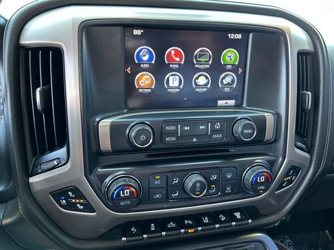Used 2016 GMC Sierra 2500 Denali w/ Duramax Plus Package AWD/4WD image 11