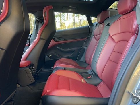 Used 2020 Porsche Taycan 4S image 14