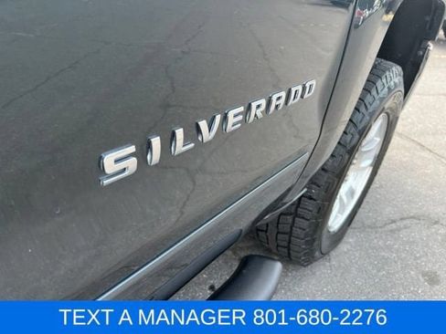 Used 2019 Chevrolet Silverado 1500 LT AWD/4WD image 11