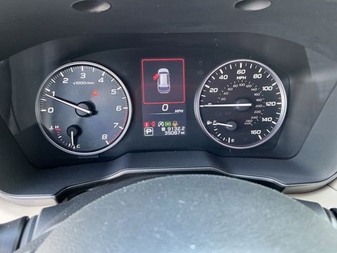 Certified 2023 Subaru Outback Limited image 30