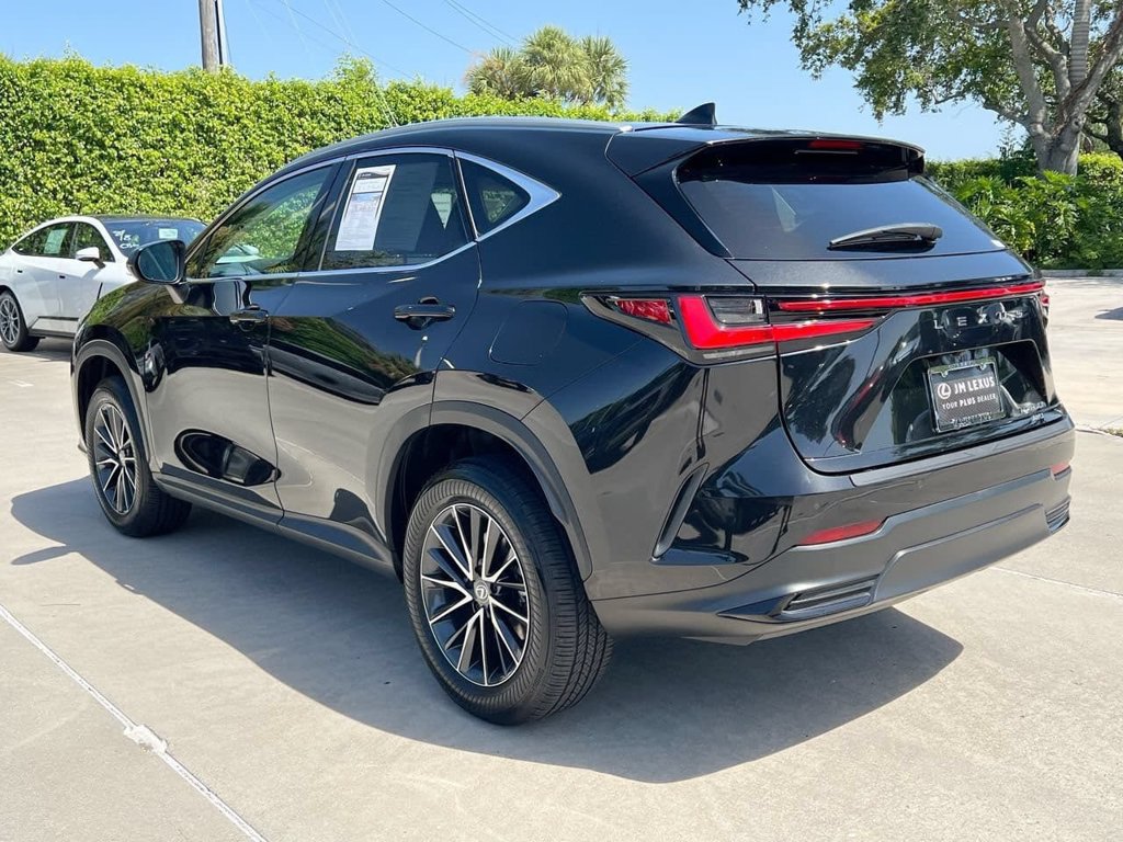Used 2024 Lexus NX 350h AWD image 5