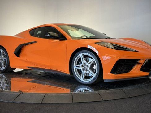 Used 2024 Chevrolet Corvette Stingray Premium Cpe w/ Z51 Performance Package RWD image 14