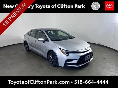 Used 2025 Toyota Corolla SE w/ SE Premium Package