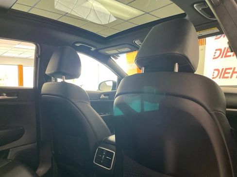 Used 2021 Kia Sportage S AWD/4WD image 9