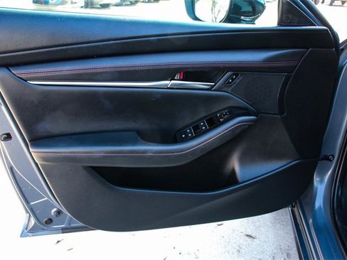 Used 2025 MAZDA MAZDA3 Carbon image 12